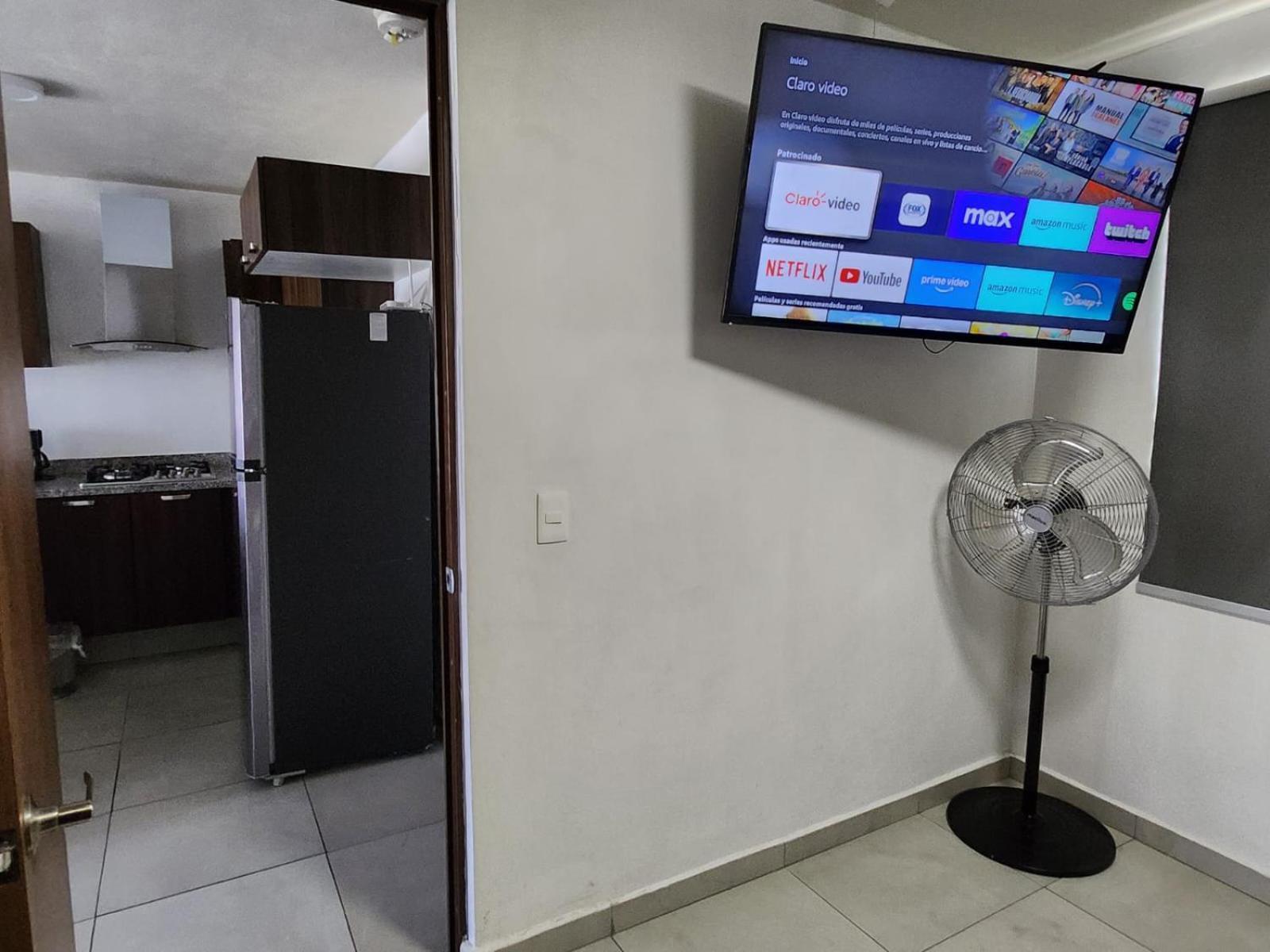 Апартаменти Departamento Nuevo Y Centrico Con Ambiente Familiar En Гвадалахара Екстер'єр фото
